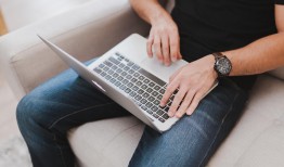 别人威胁你把聊天记录发网上怎么办？法律维权与应对指南