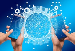 正规黑客私人QQ在线接单：安全守护你的网络世界，便捷解决数据恢复与系统防护难题