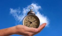 24小时接单服务：随时随地满足您的需求，让便捷与安心触手可及