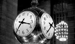 成为一个黑客需要多久？揭秘零基础到高手的真实时间线，让你少走弯路快速入门