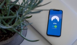 黑客教你入侵别人手机？别上当！手把手教你识别手机入侵手段与防护技巧