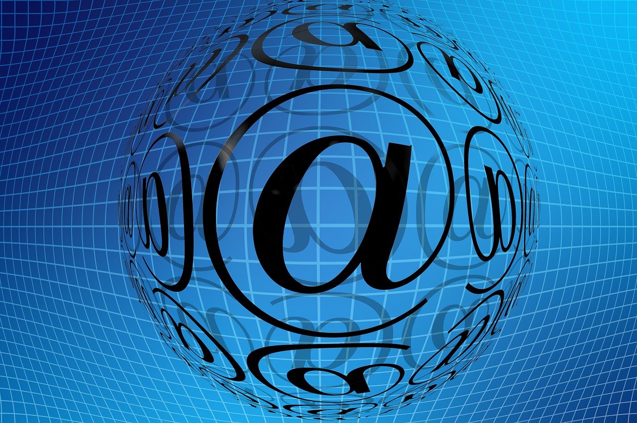 短信轰在线轰炸平台自助下单：揭秘风险与防范指南，保护手机安全