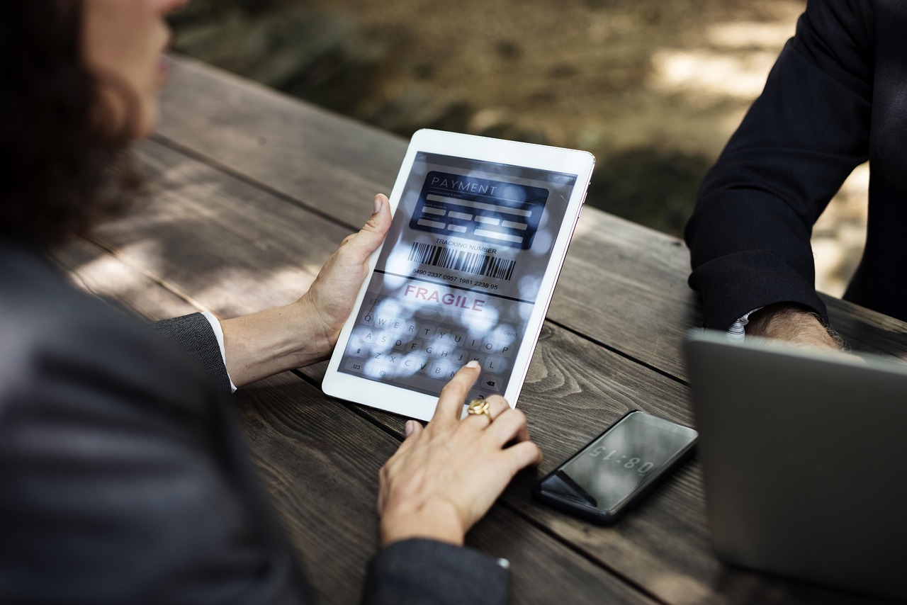 黑客去哪里雇?揭秘合法雇佣黑客的4大渠道与安全合作指南 黑客去哪里雇?揭秘合法雇佣黑客的4大渠道与安全合作指南